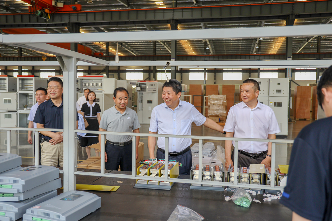 湖北理工学院党委书记张方胜一行到金年会参访调研